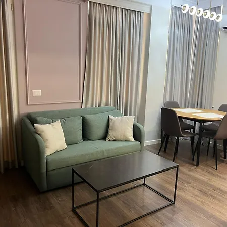 Boutique Apartment Τίρανα